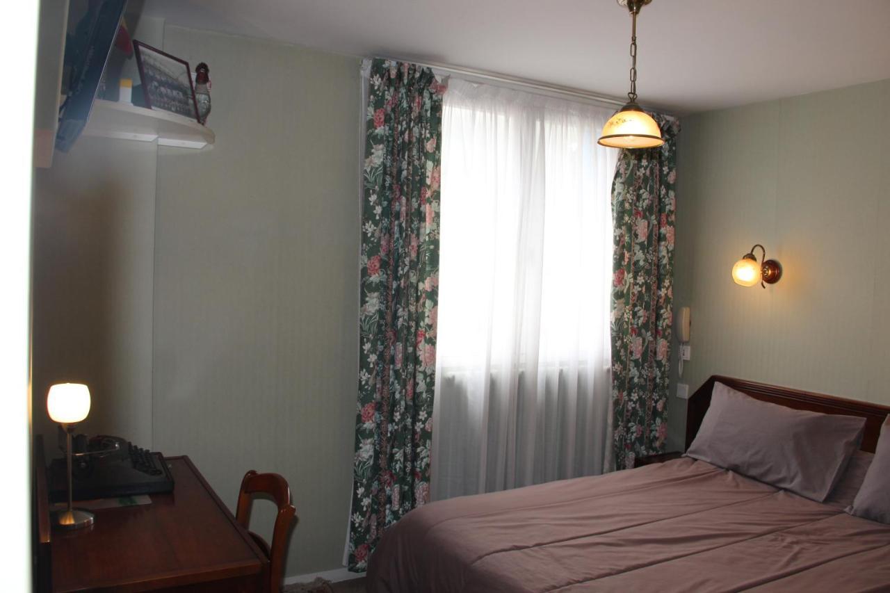 Hotel Le Catala Beaudéan Habitación foto